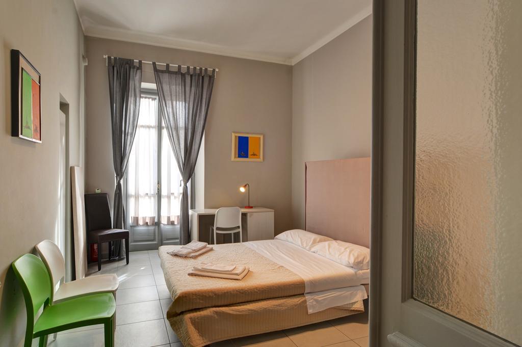 Maison B Bed & Breakfast Turin Bagian luar foto